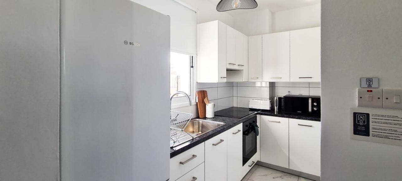 Apartament Phaedrus Living - Seaside Executive Flat Harbour 206 Pafos Zewnętrze zdjęcie