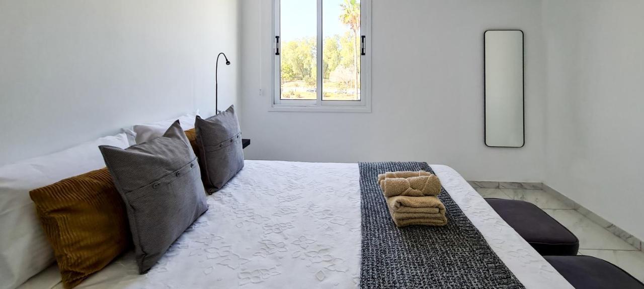 Apartament Phaedrus Living - Seaside Executive Flat Harbour 206 Pafos Zewnętrze zdjęcie