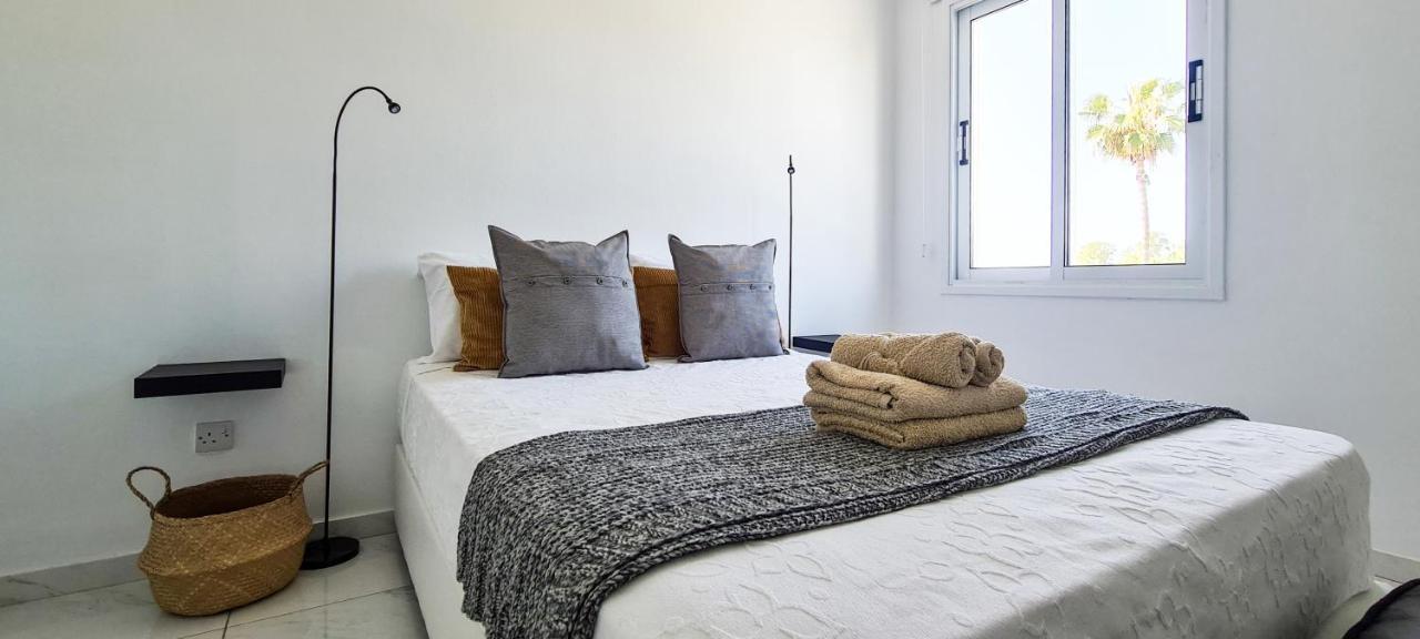 Apartament Phaedrus Living - Seaside Executive Flat Harbour 206 Pafos Zewnętrze zdjęcie